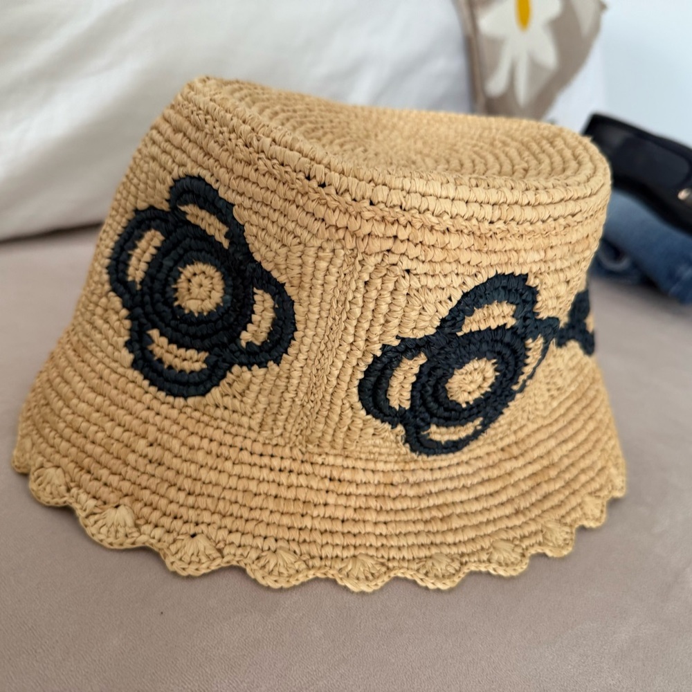 Beige Raffia Flower Hat - Picture 6 of 6